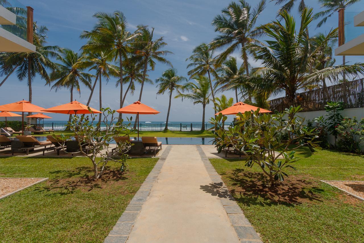Kk Beach Habaraduwa Luaran gambar
